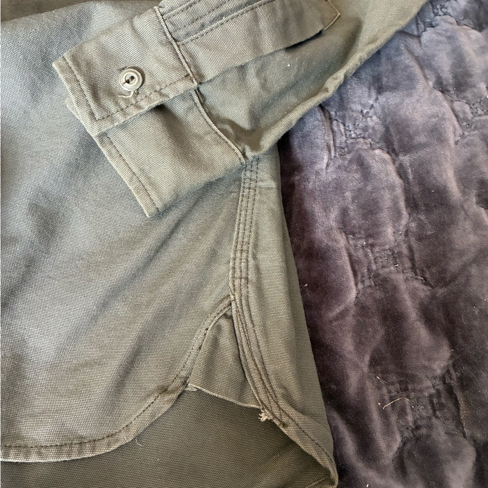 Men's Olive Green Button-Up Utility Shirt - Picture 3 of 6